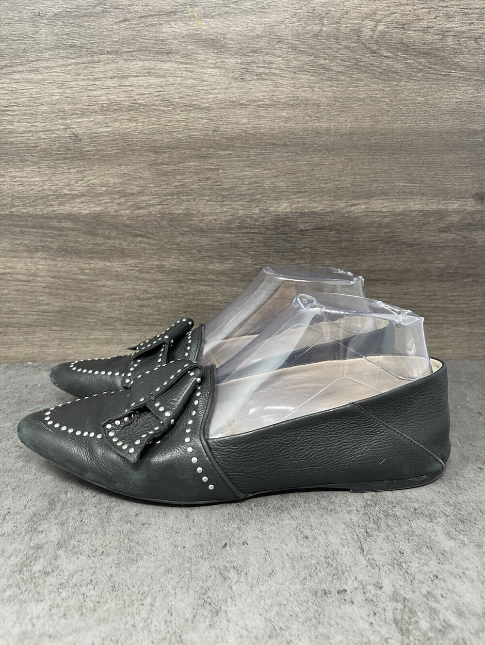 Tods Black Leather Studded Bow Ballet Flats Womens Size 7 Slip On Designer